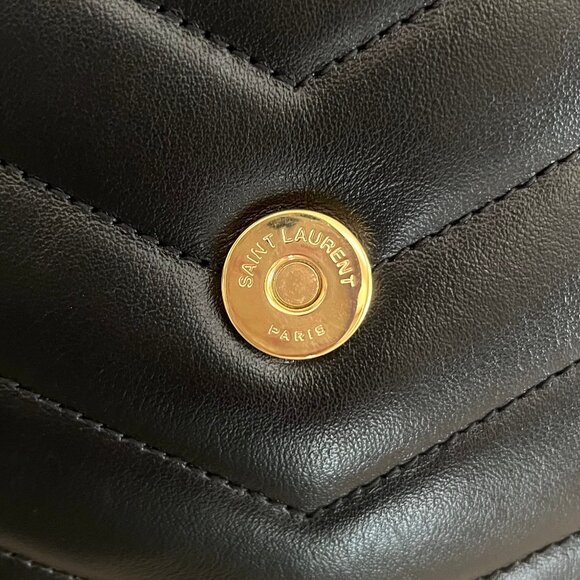 Saint Laurent Loulou Matelassé Small Shoulder Bag - Black Leather - Authentic - Picture 7 of 17